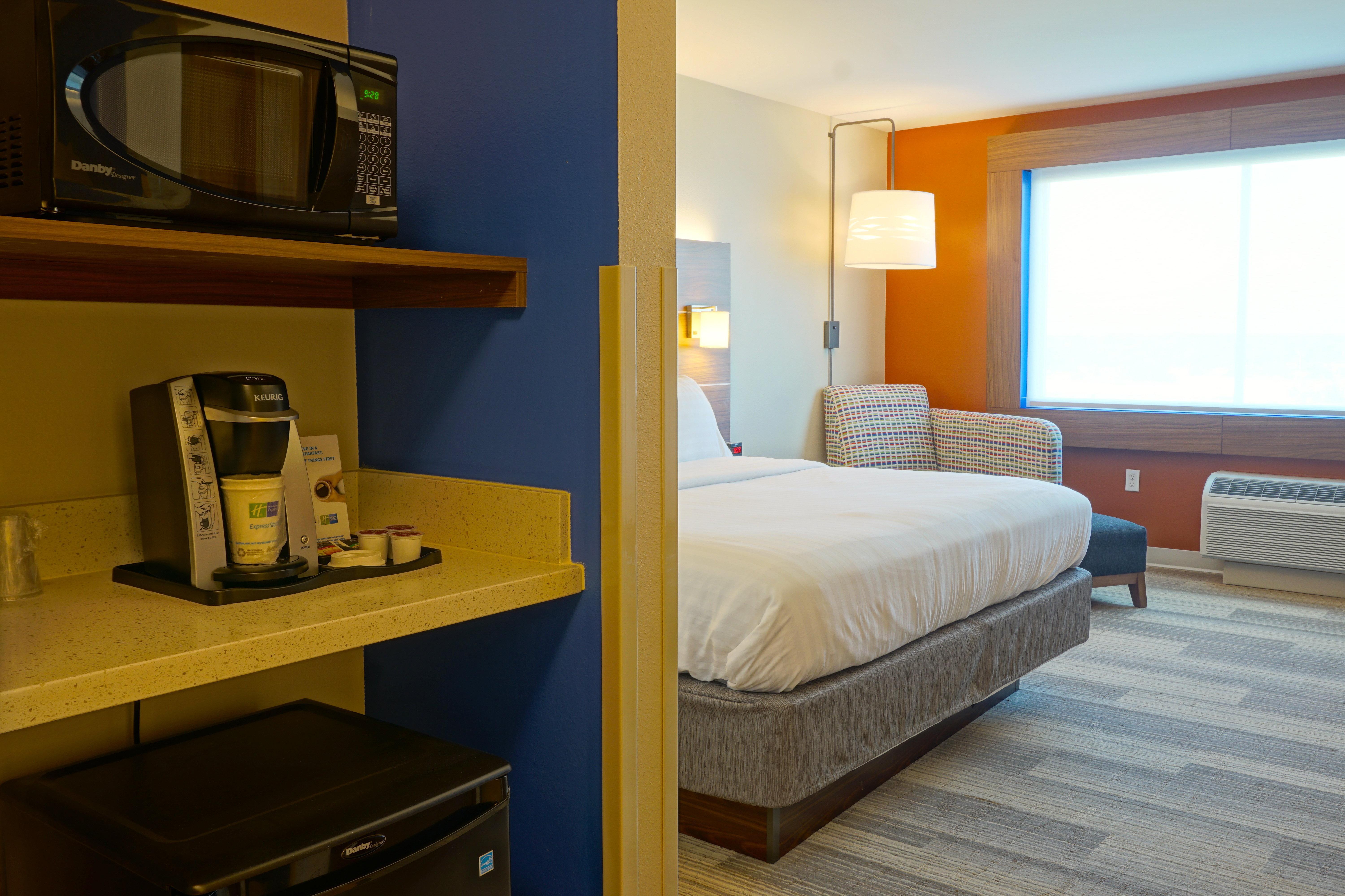 Holiday Inn Express & Suites Omaha - Millard Area, An Ihg Hotel Εξωτερικό φωτογραφία